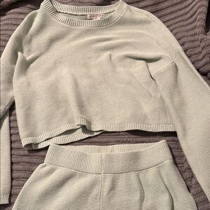 Women's pastel Green Sweater Set